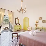 Апартаменты 4 Colonne, *