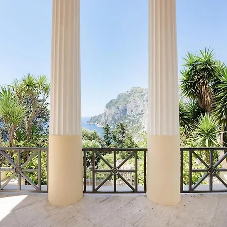 4 Colonne, *